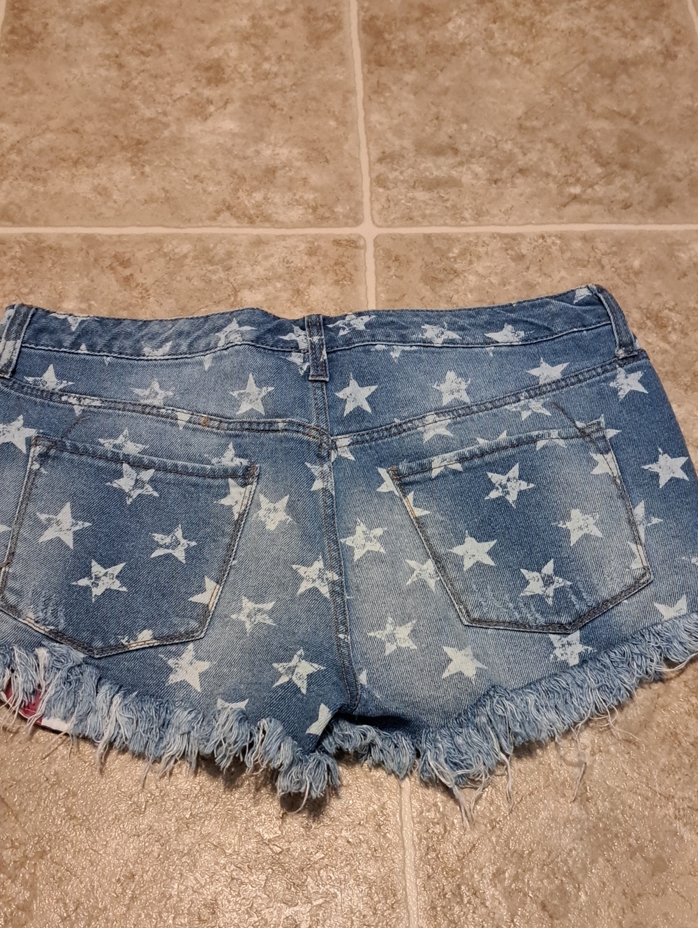 Mossimo Supply Co. Star Print Distressed Denim Shorts - Blue & White. Size 14/32 - Picture 11 of 11